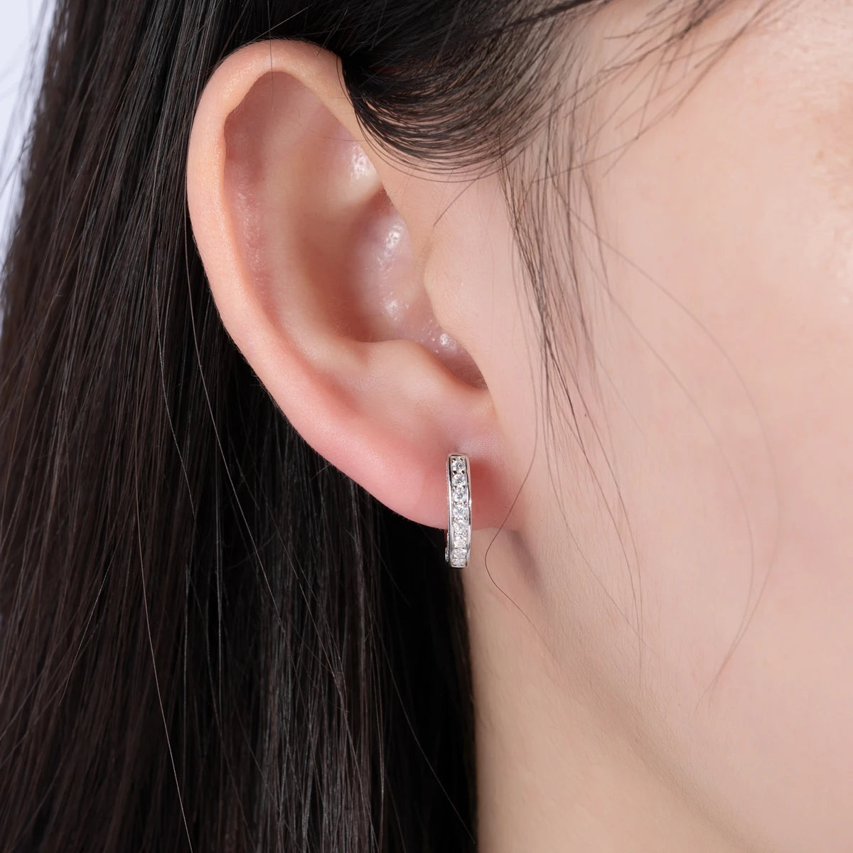 Boucles D'oreilles Créole Moissanite D Color VVS1 - June
