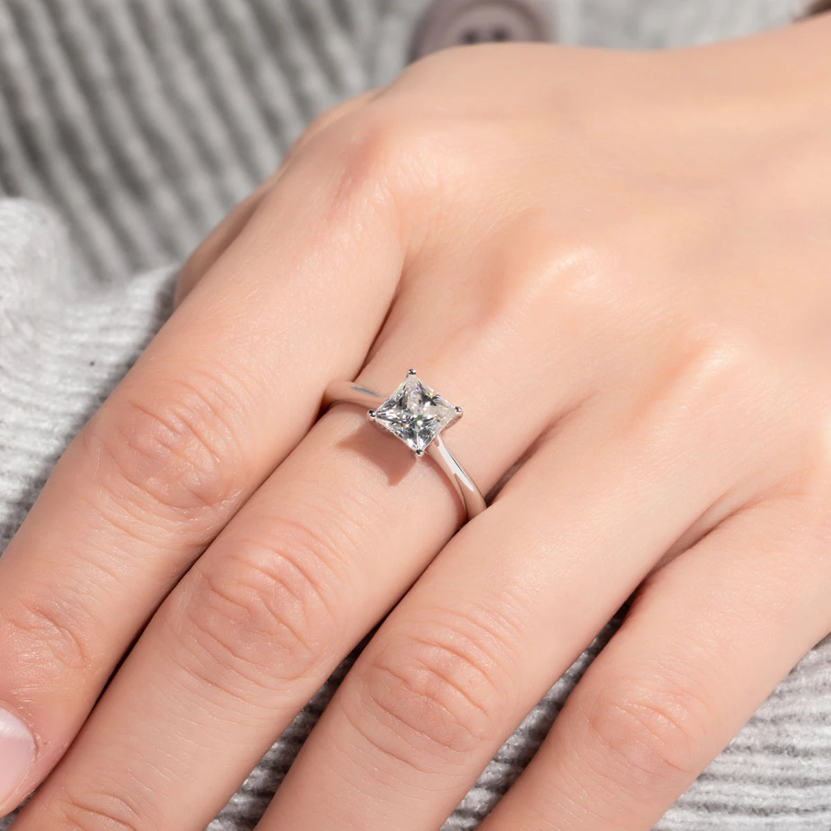 Bague de Fiançailles Moissanite D Color VVS1 - Dahlia