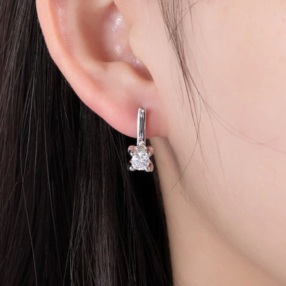 Boucles D'oreilles Dormeuse Moissanite D Color VVS1 - Prune