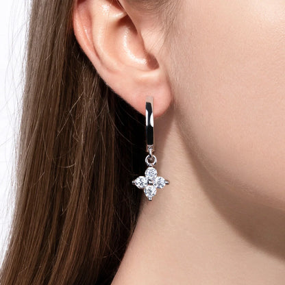 Boucles D'oreilles pendante Moissanite D Color VVS1 - Artémis